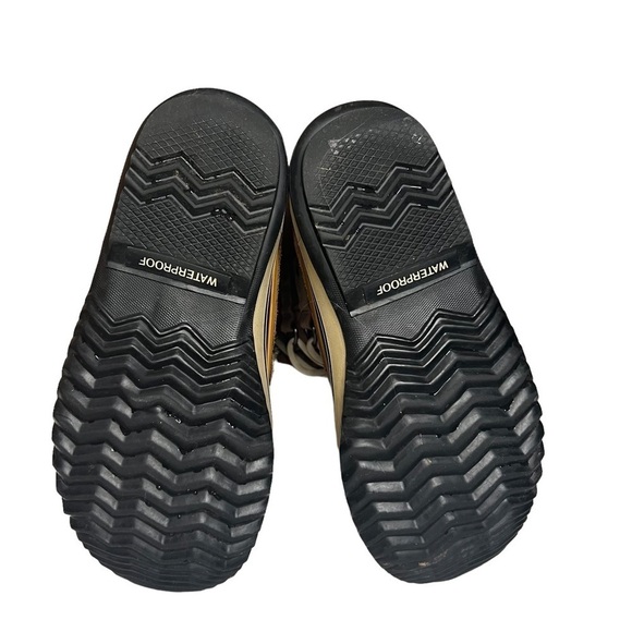 SOREL Joan of Arctic Boots Size 6 - Picture 5 of 10